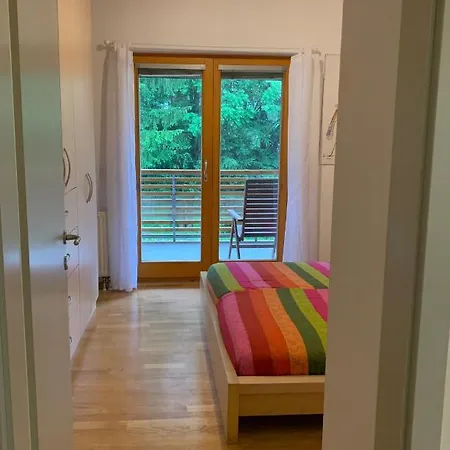 Lesnina Apartmán