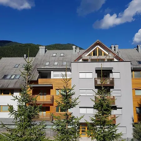 Lesnina Apartment