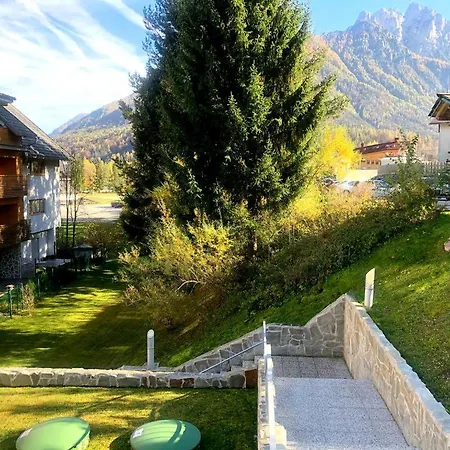 Apartma Lesnina